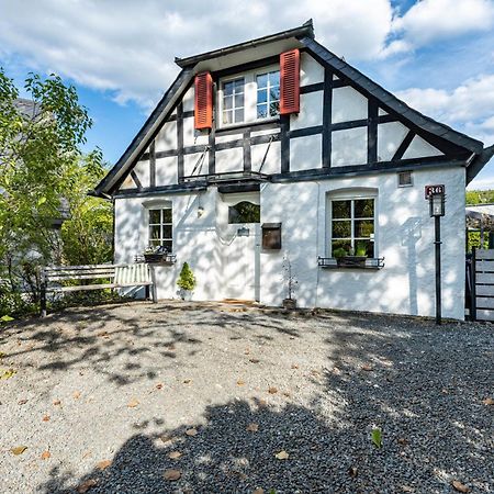 Fachwerk-Ferienhaus 1764 Eslohe Luaran gambar